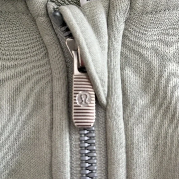 Lululemon Oversized Hugged-Waist Cotton Zip Hoodie size 10 in Green Fern - Picture 3 of 10